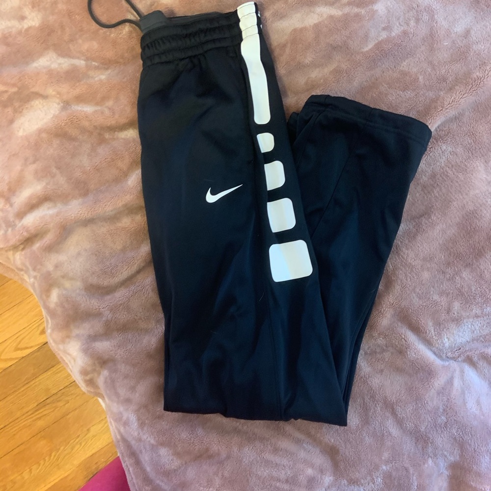 nike sweats